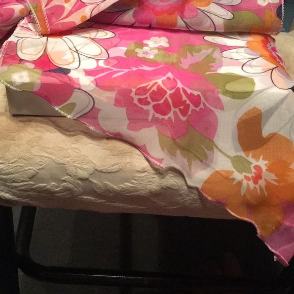 🌺 “ SCREAMIN’ 1970 “ SCARF 🌺 - Picture 8 of 8